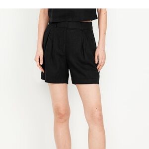 Old Navy Black Bermuda Shorts Casual Lightweight